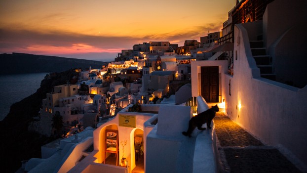 Egy éjszaka Santorinin